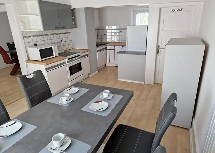 Vendégház Foeller's Gaestehaus *