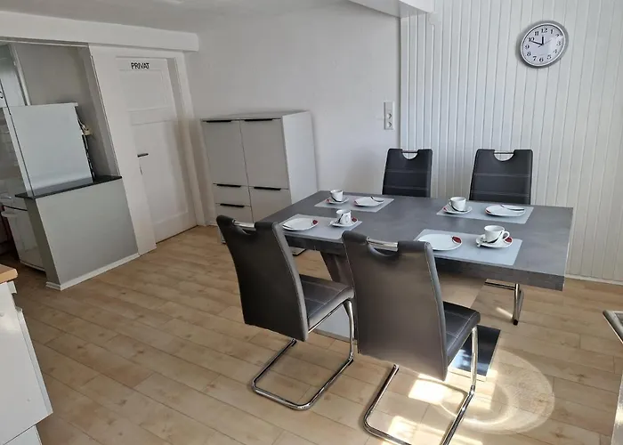 Vendégház Foeller's Gaestehaus Neu-Anspach